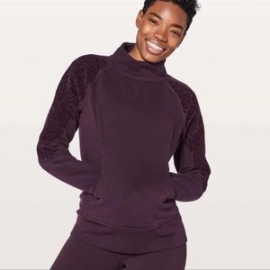 Lululemon pullover